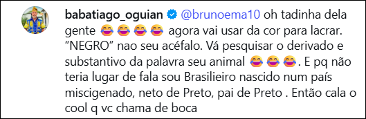 Comentário em rede social com linguagem ofensiva direcionada a mulheres dentro do candomblé